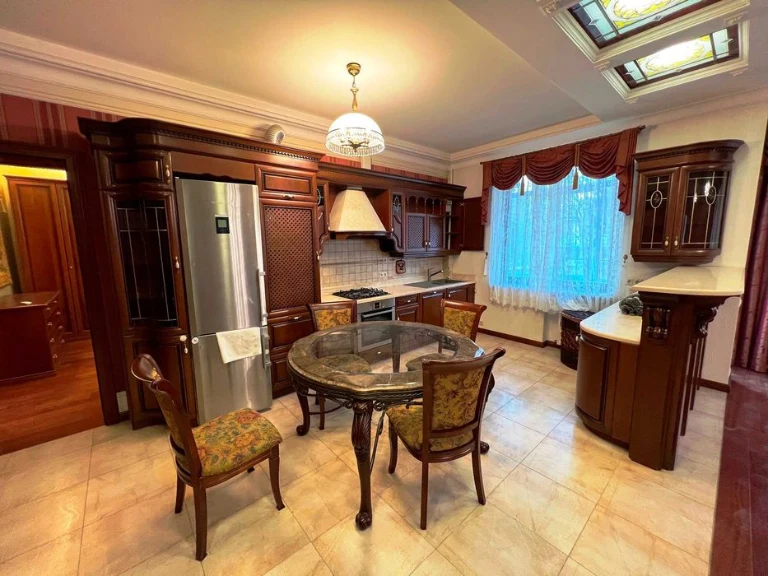 Luxury apartment in a new building on Mushak Street
