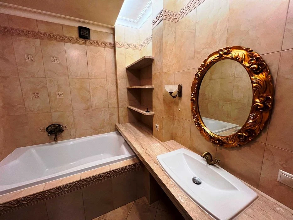 Luxury apartment in a new building on Mushak Street