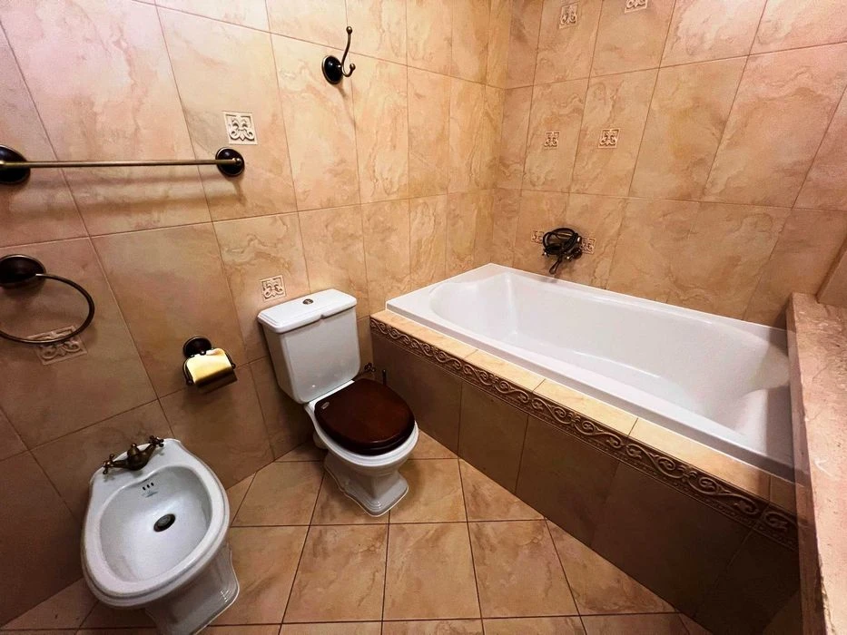Luxury apartment in a new building on Mushak Street