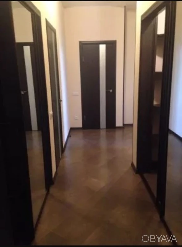 2-комнатная квартира, 100 кв.м