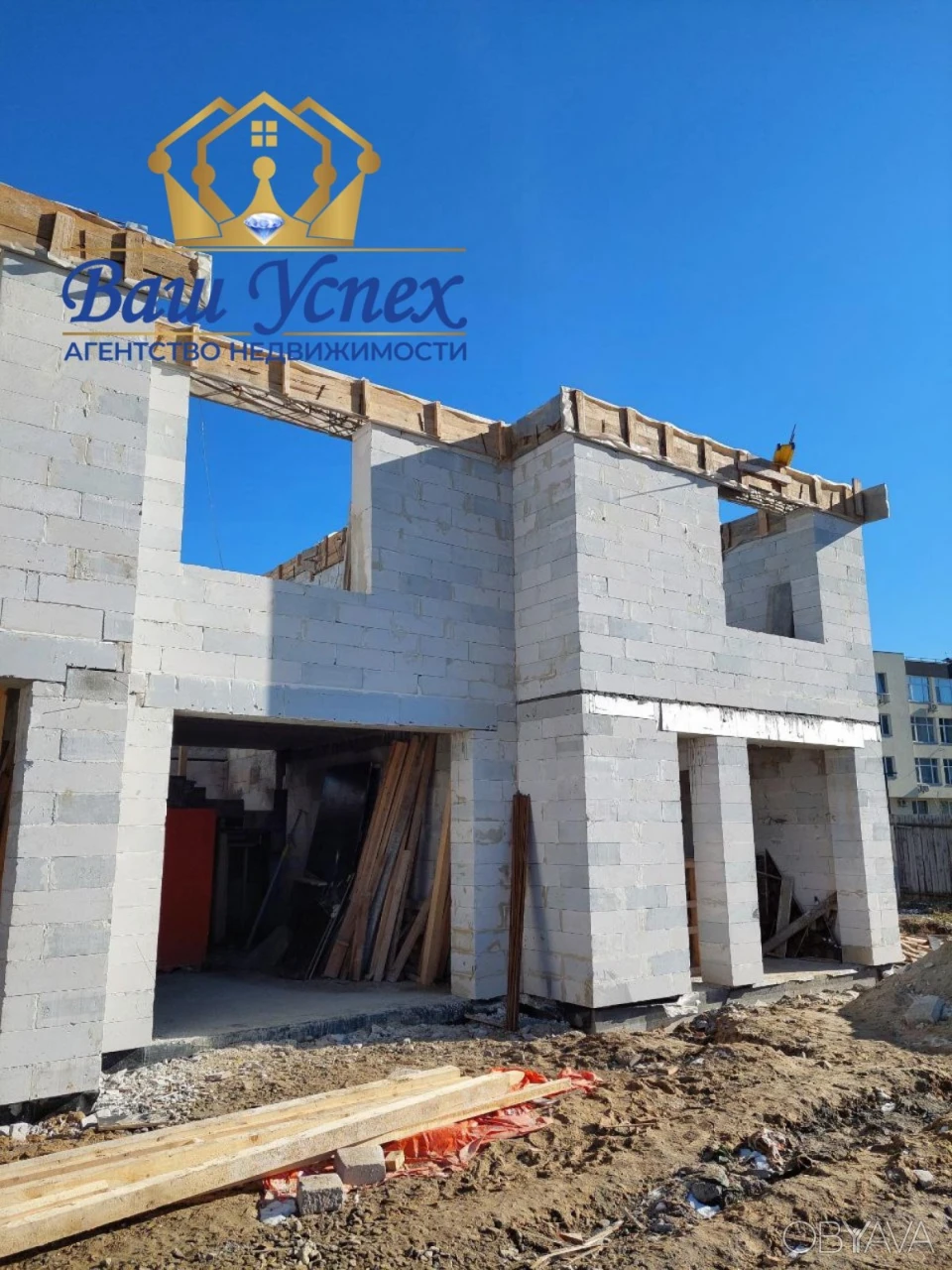 Townhouse for sale in Kyiv, 15-minute walk from the Vasylkovska metro station