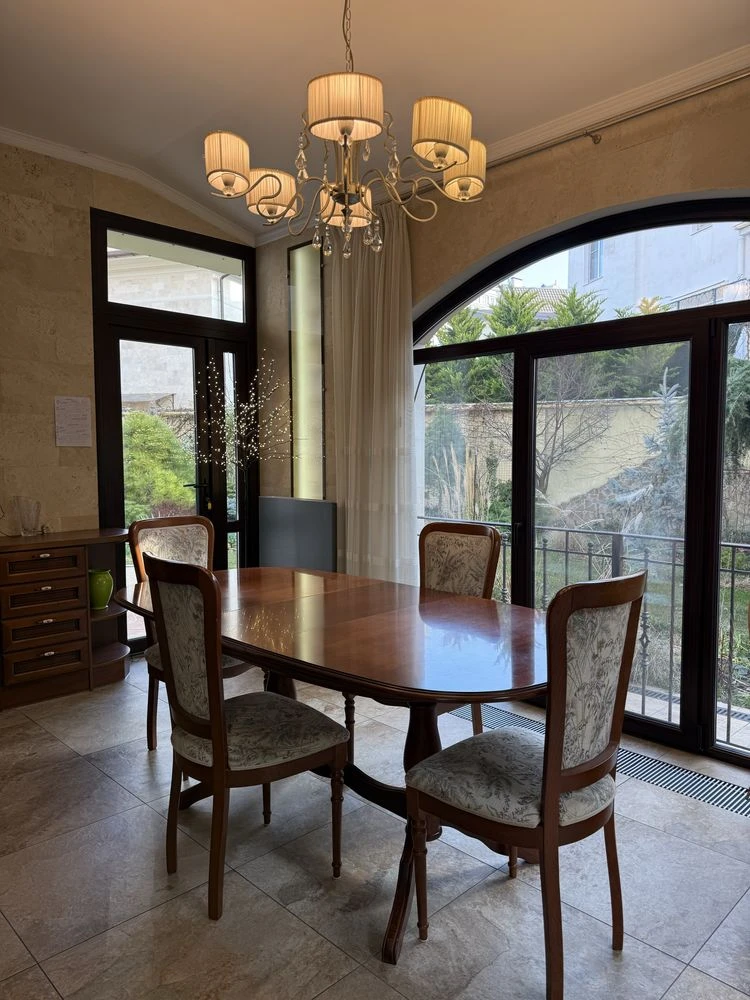 ‼️For Sale: Exclusive House in a Private "Oasis" Cooperative ‼️