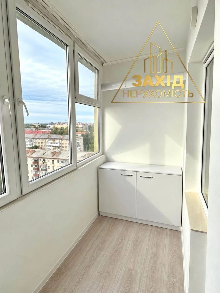 One-bedroom apartment in the "Triumph" residential complex near the "Port City" shopping center