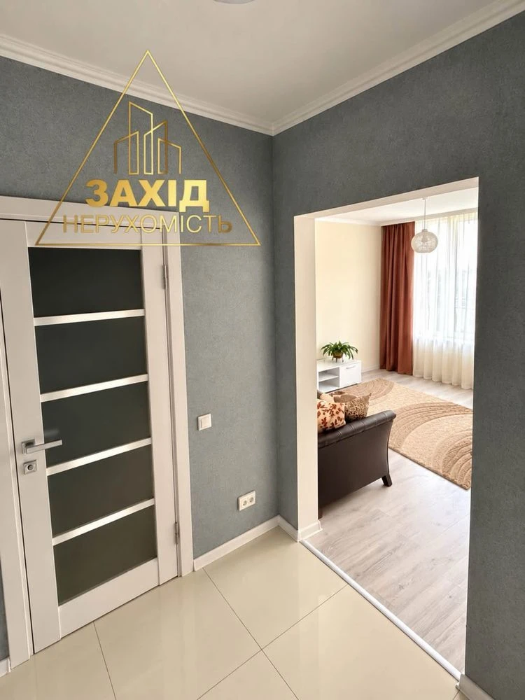 One-bedroom apartment in the "Triumph" residential complex near the "Port City" shopping center