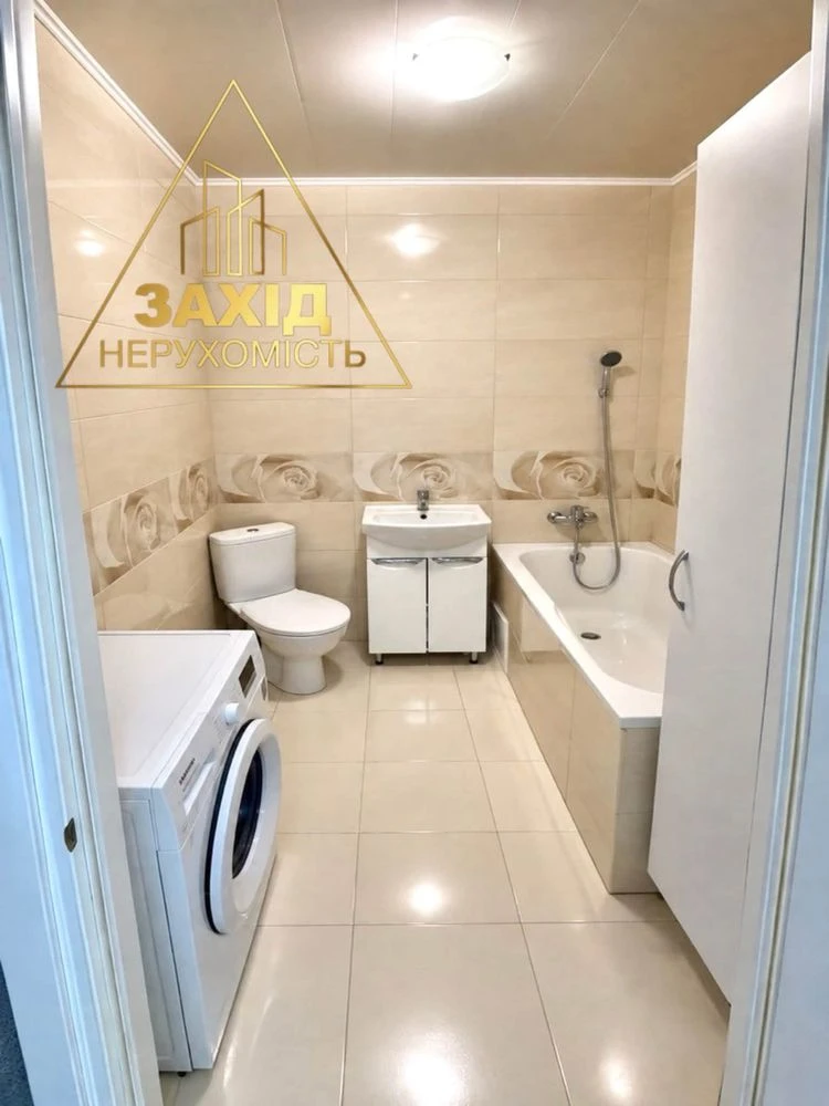 One-bedroom apartment in the "Triumph" residential complex near the "Port City" shopping center