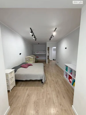 Apartment for Sale - Novosazvodsky