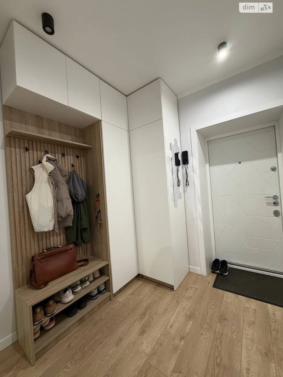 Apartment for Sale - Novosazvodsky