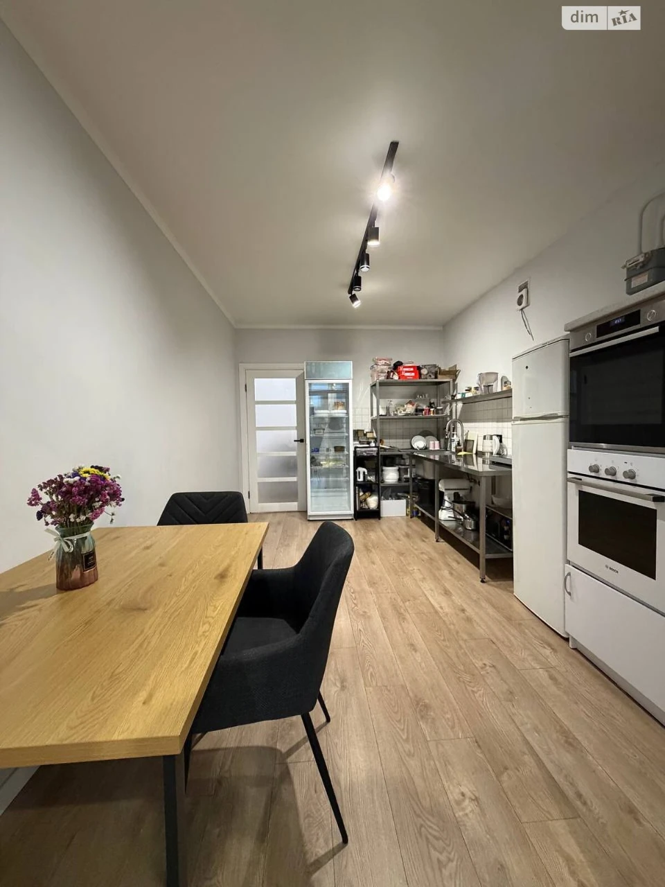 Apartment for Sale - Novosazvodsky