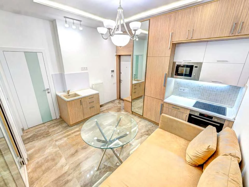 Apartment. Eugene Konovalec st., Kyiv