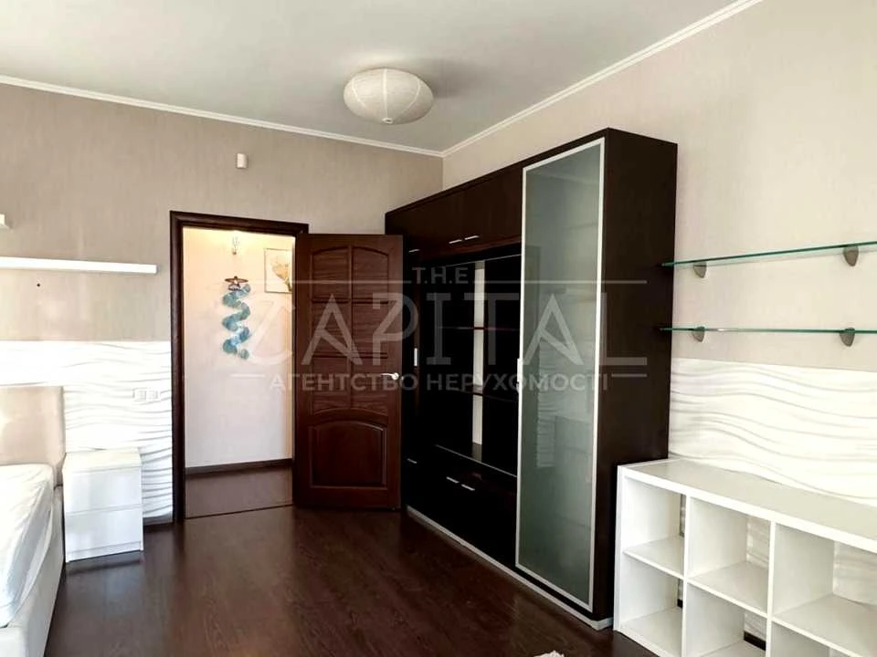 Apartment. Zhylianska St., Kyiv