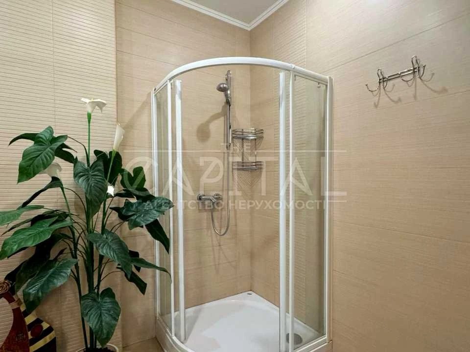 Apartment. Zhylianska St., Kyiv