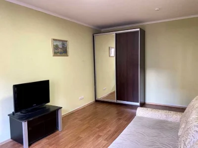 Квартира. вулиця Бориса Гмирі, Київ.