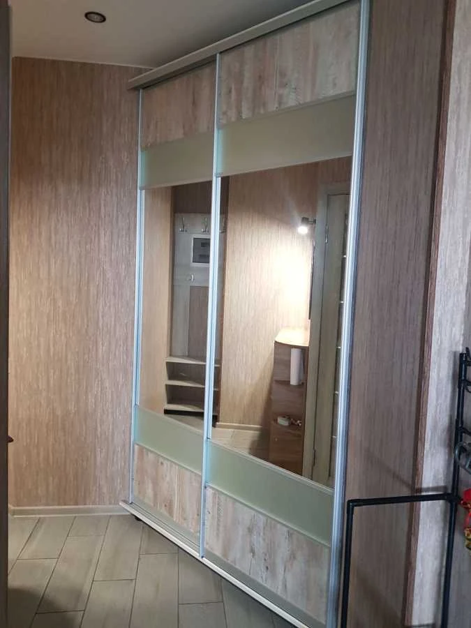 Продам однокімнатну квартиру (62 м²) у Києві, Дніпровський р