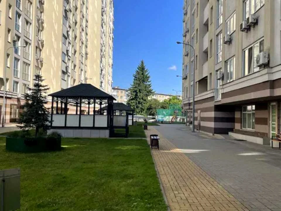 Квартира. Київ, Олександрівська вул.