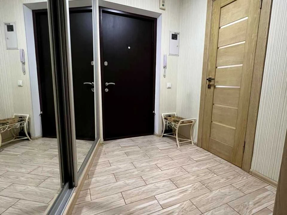 Apartment. Khmelnitsky, Karmelee Street