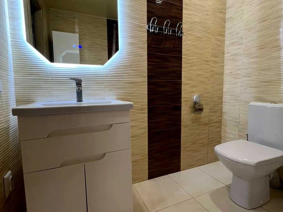 Apartment. Khmelnitsky, Karmelee Street