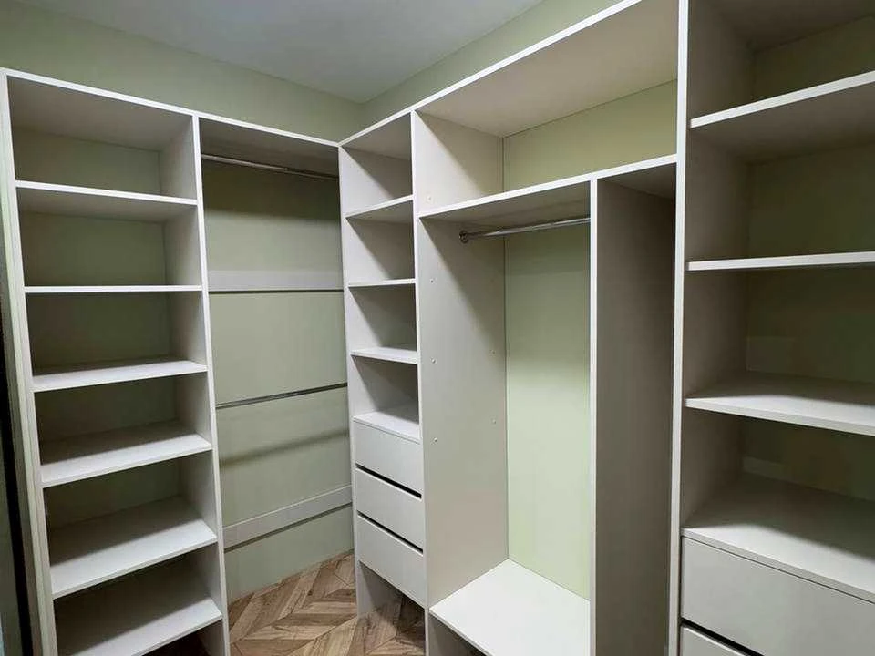Квартира. Київ, Олеся Бердника вул.
