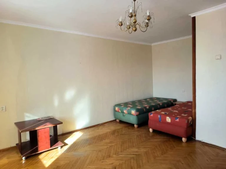 Квартира. Київ, Татарська вулиця.