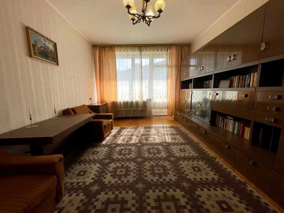 Квартира. Киев, бульвар Леси Украинки.