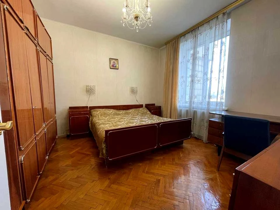 Квартира. Киев, бульвар Леси Украинки.