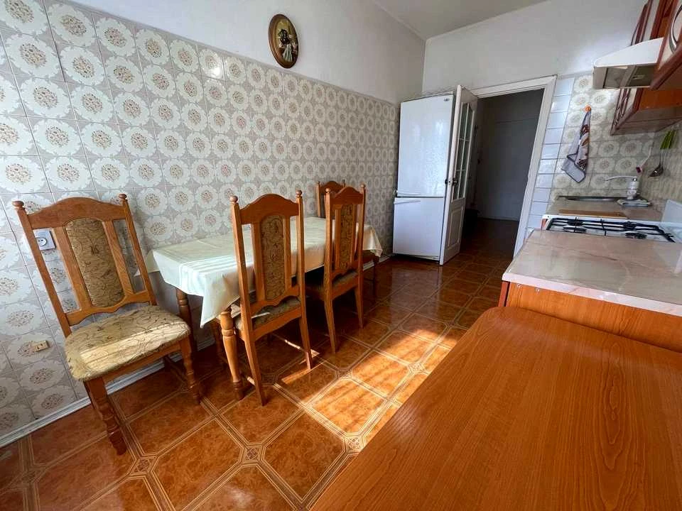 Квартира. Киев, бульвар Леси Украинки.