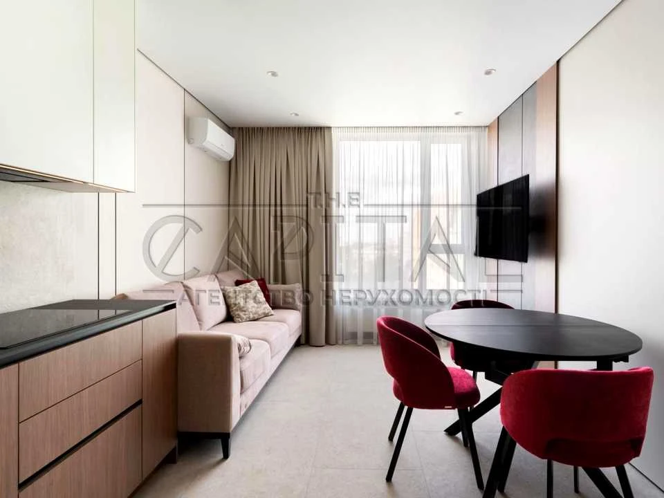 Apartment. Sobornosti Avenue, Kyiv