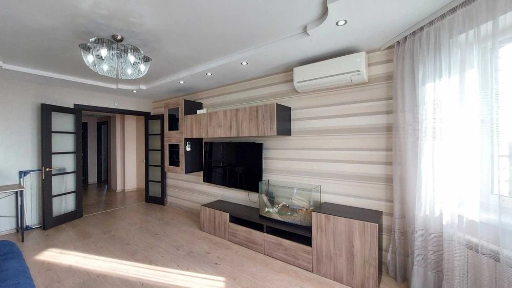 *ПРОДАЖА, 3х комнатной квартиры Александровский р-н, ул. За