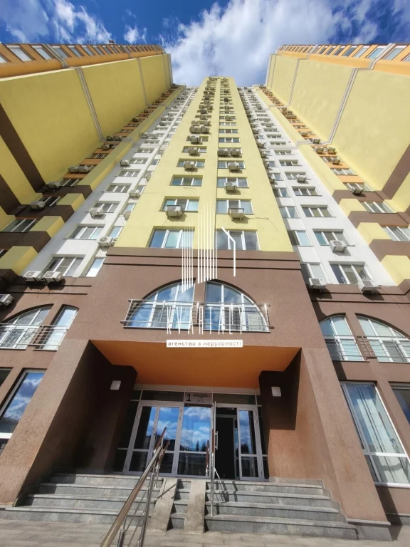 Без % 1-кімнатна квартира, 50 кв.м, ЖК "Авангард", Виставковий центр