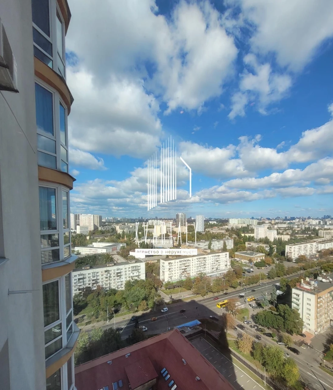 1-room apartment in "Avantgard" residential complex, view