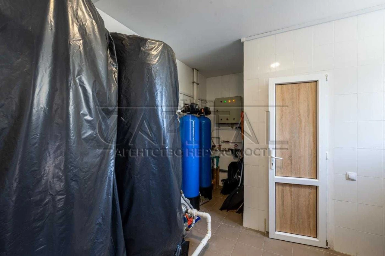 Sale of a premium townhouse | Holosiivsky Provolok, 12
