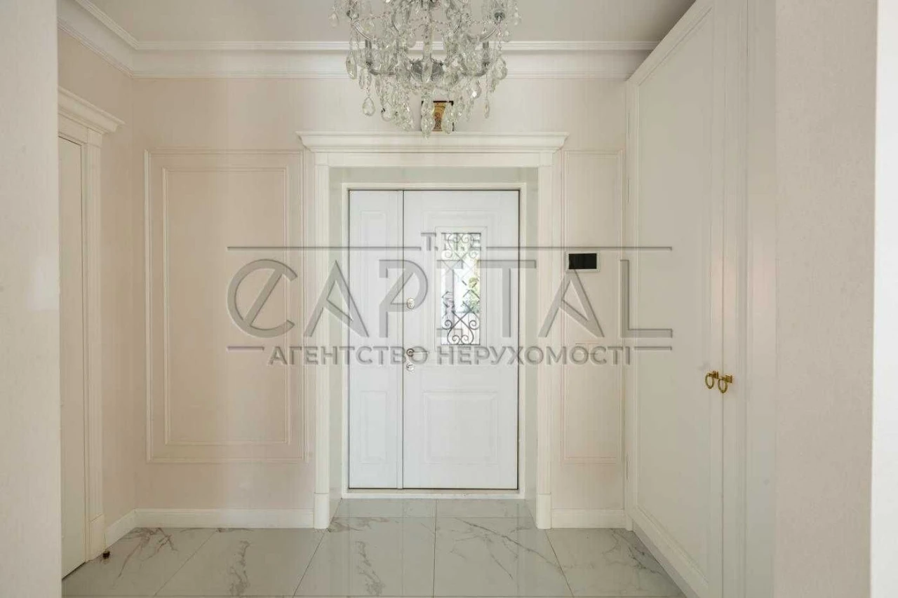 Sale of a premium townhouse | Holosiivsky Provolok, 12