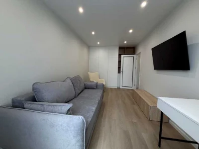 Apartment. Ivano-Frankivsk, Romana Levytskyi Street