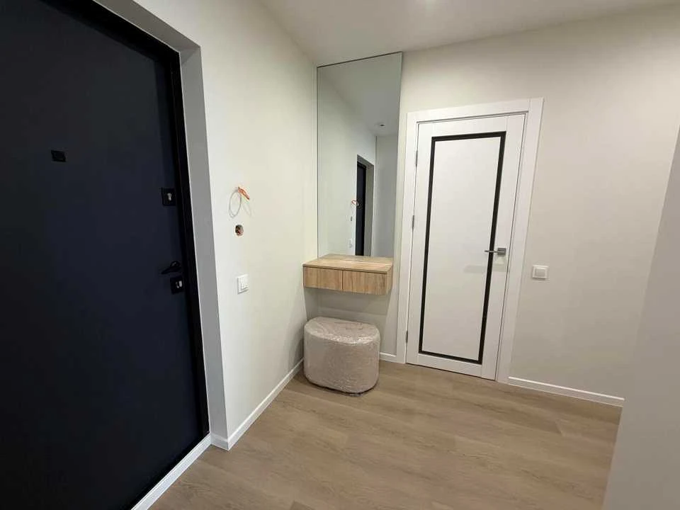 Apartment. Ivano-Frankivsk, Romana Levytskyi Street