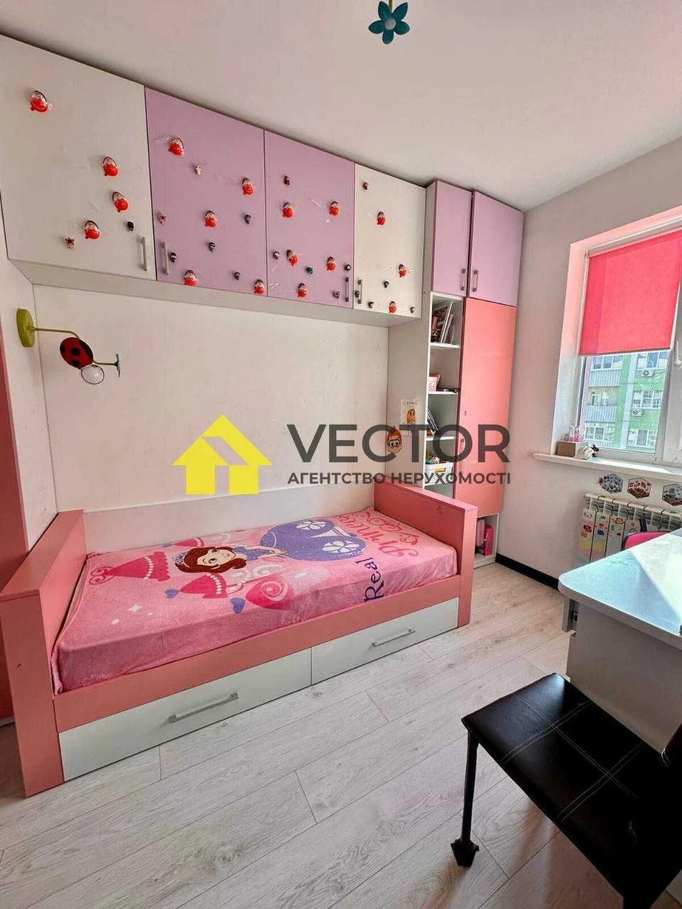Studio Kitchen + Two Bedrooms, Garden Residential Complex. Furniture+Equipment. NO