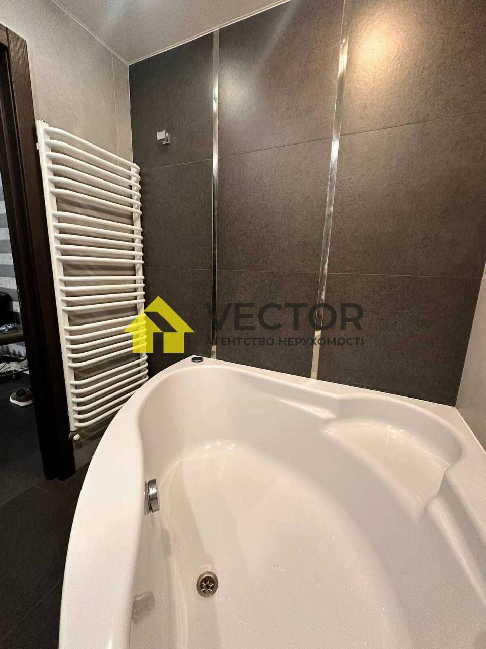 Studio Kitchen + Two Bedrooms, Garden Residential Complex. Furniture+Equipment. NO