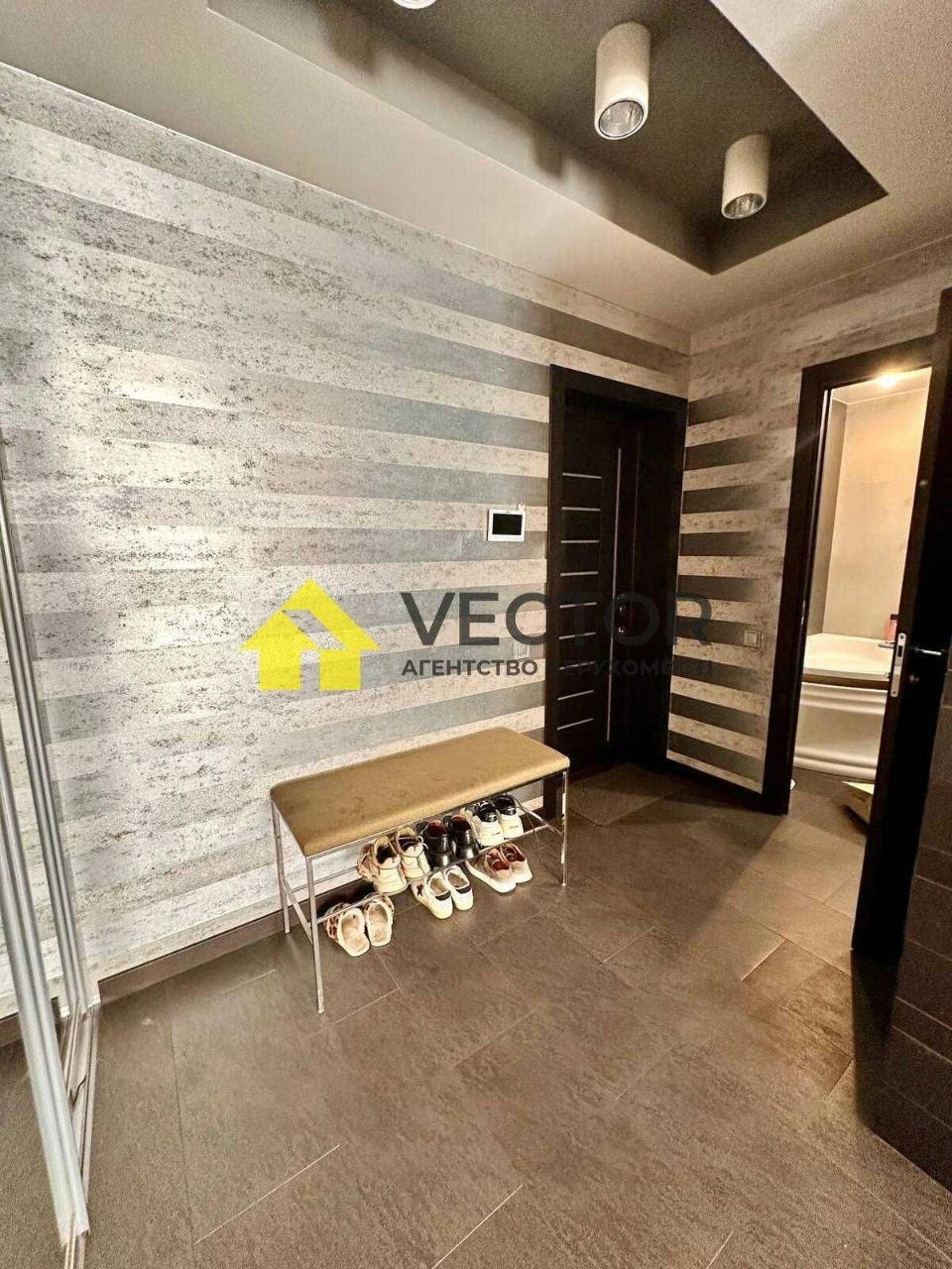 Studio Kitchen + Two Bedrooms, Garden Residential Complex. Furniture+Equipment. NO