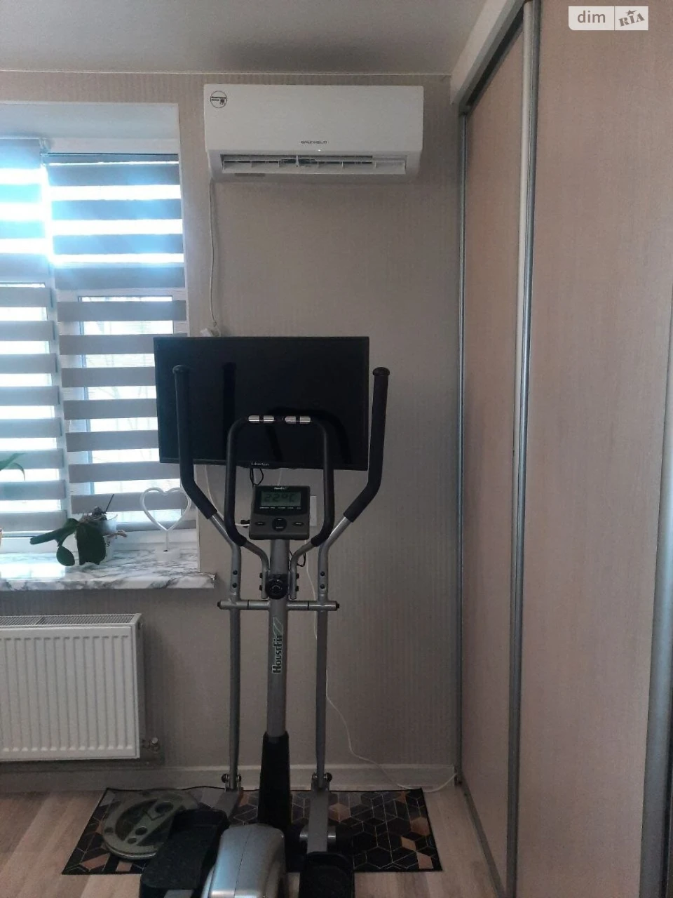 Apartment for Sale - Kovpakovsky District