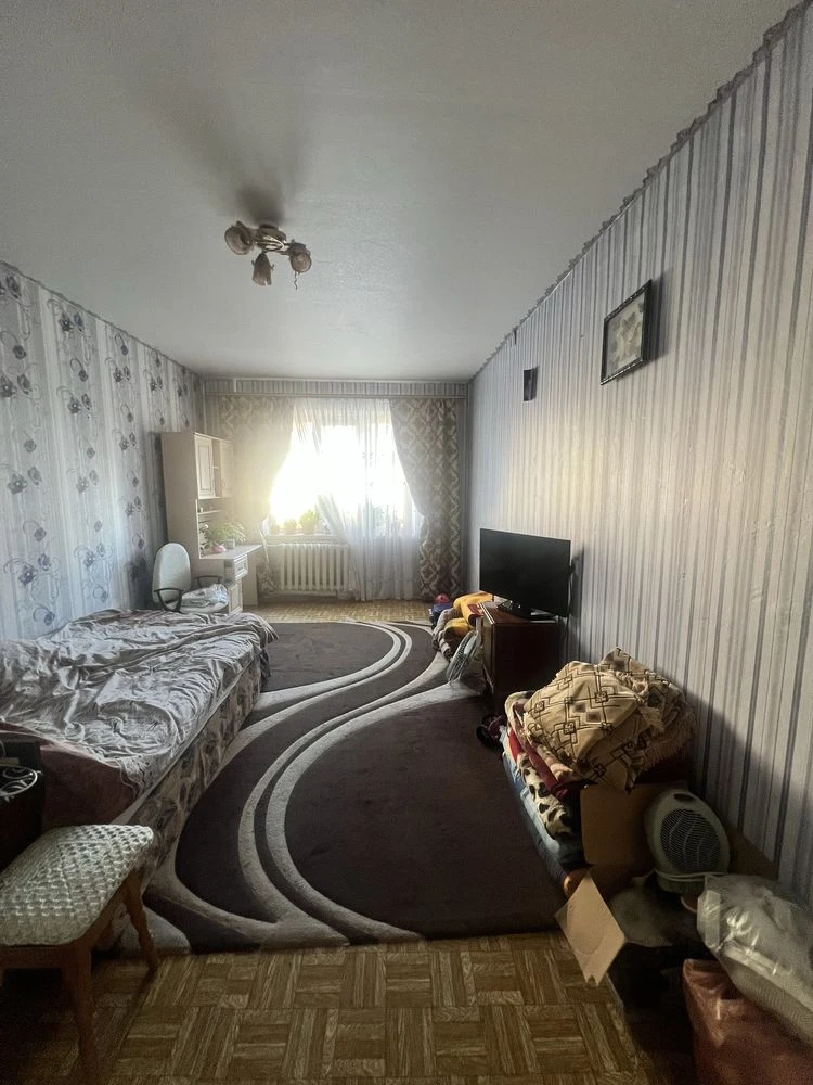 Sale of a 1-room apartment in Masan (Independence Street)