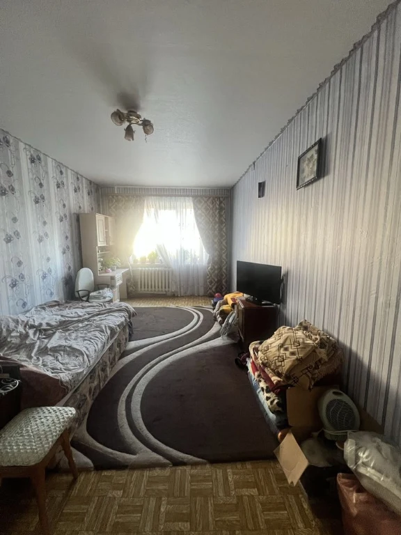 Sale of a 1-room apartment in Masan (Independence Street)