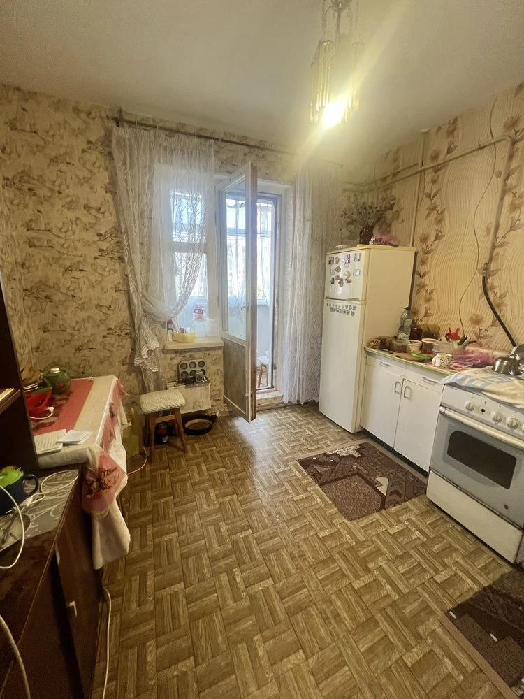 Sale of a 1-room apartment in Masan (Independence Street)