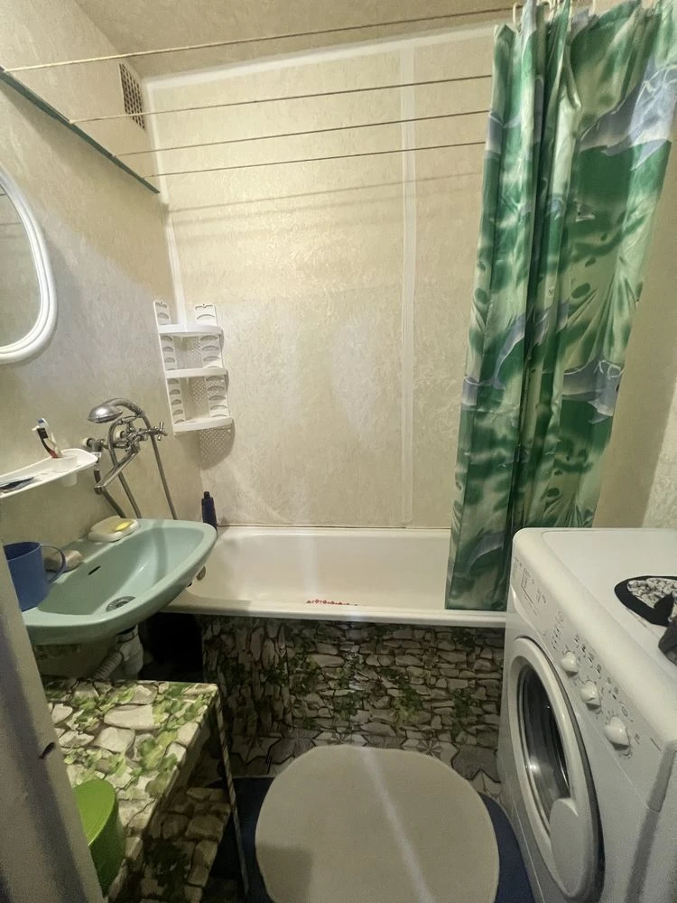 Sale of a 1-room apartment in Masan (Independence Street)