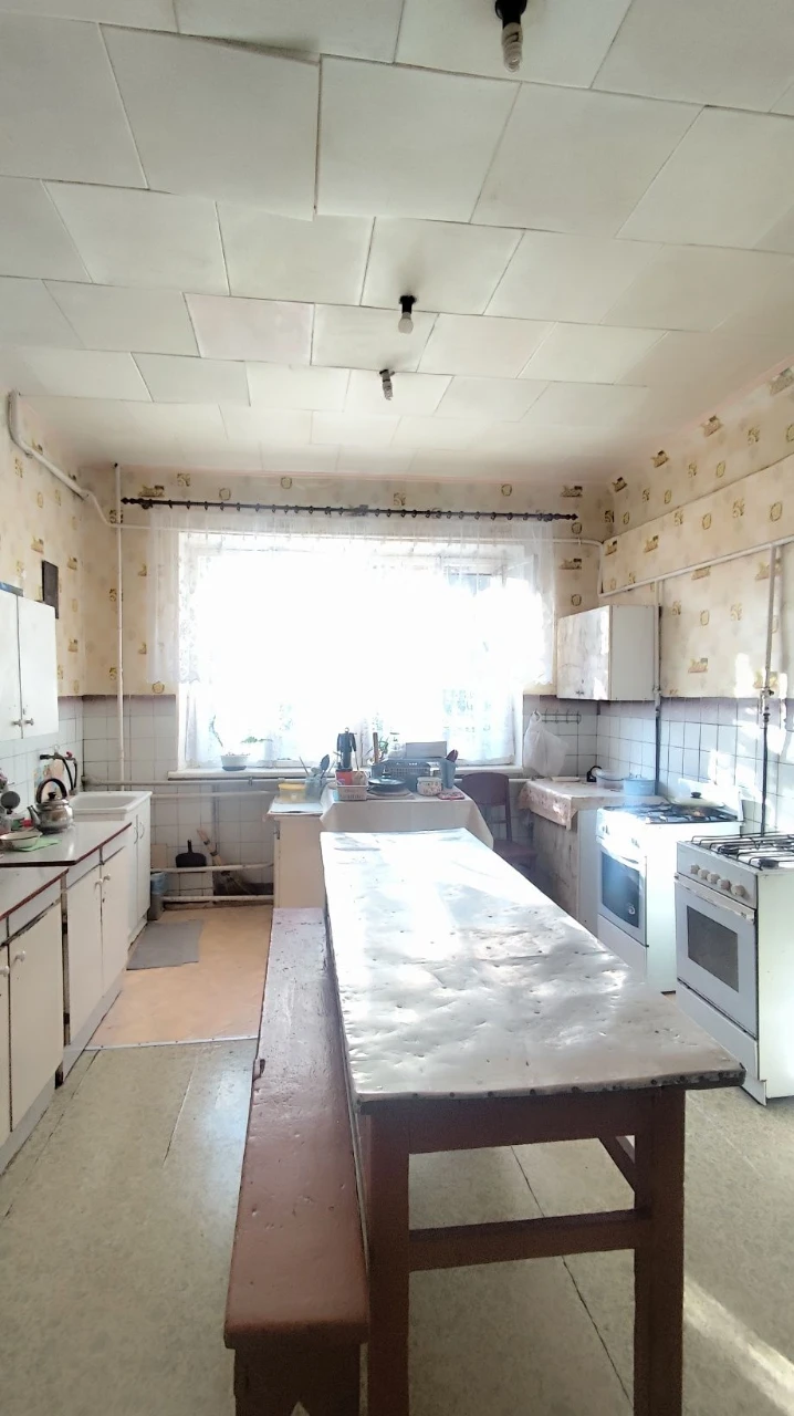 Продається кімната біля метро Індустріальна, вулиця Шарикова