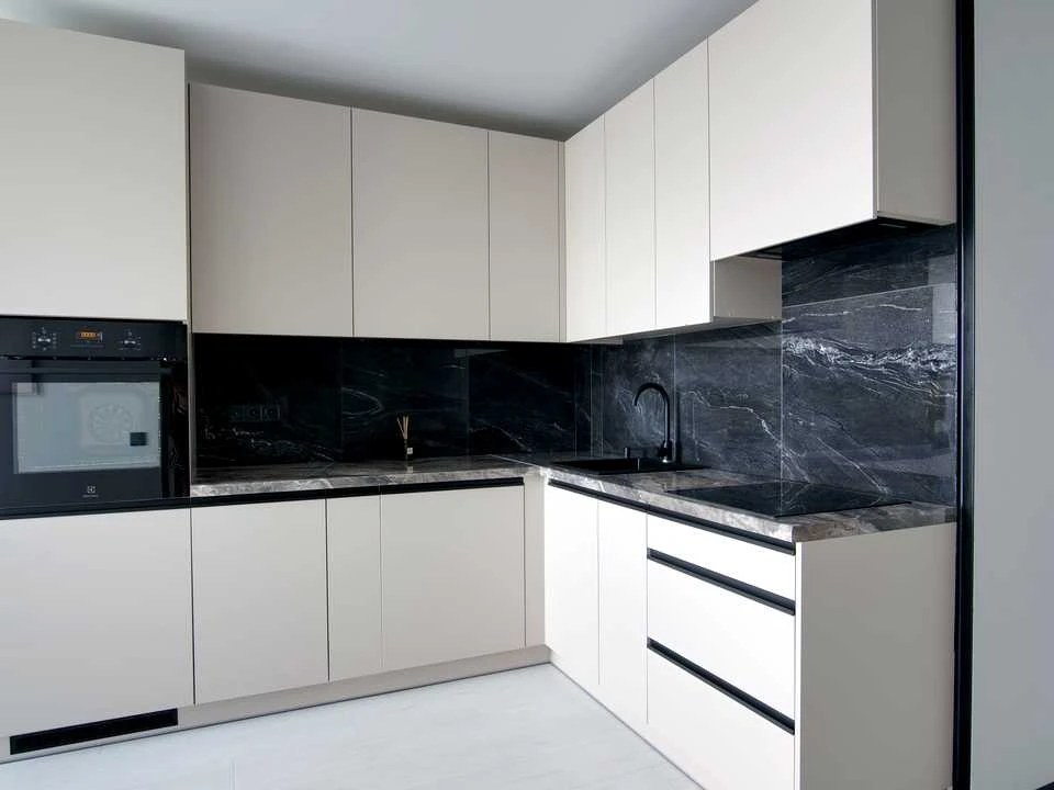 Apartment. Kyiv, Olega Mudrak St. (General Naumova)