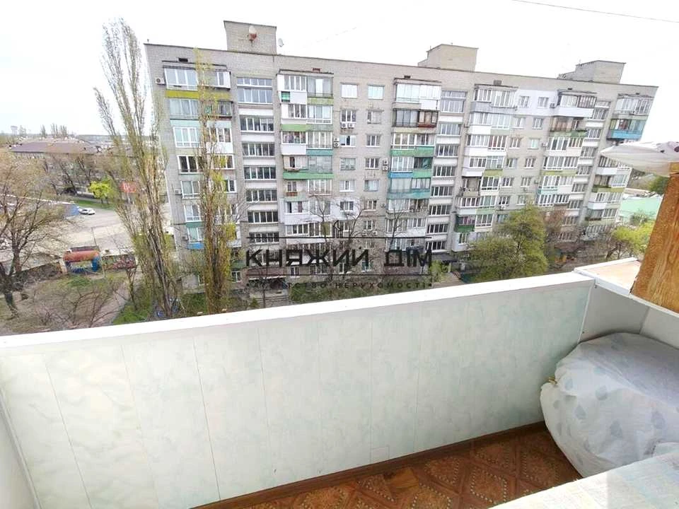 Квартира. Київ, Ялтинська вулиця.
