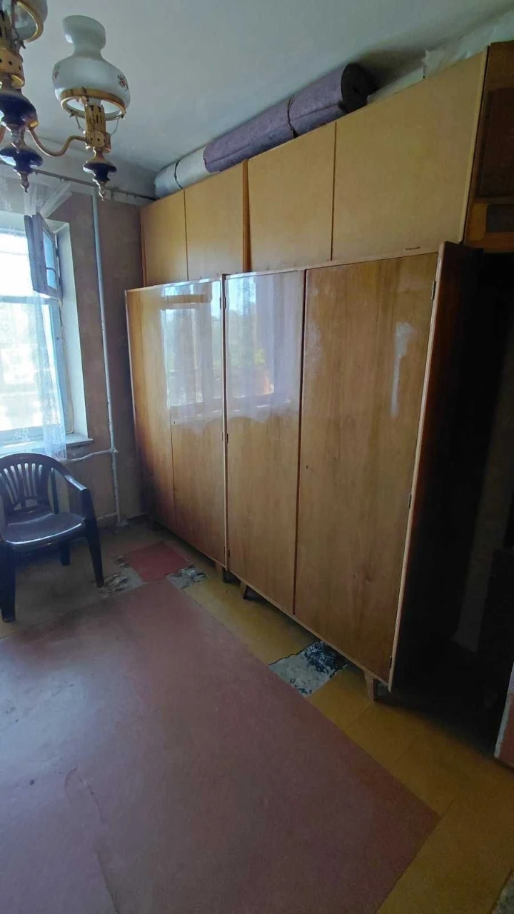 Sale of a 2-bedroom apartment, Darnytska Square, Sobornosti Avenue
