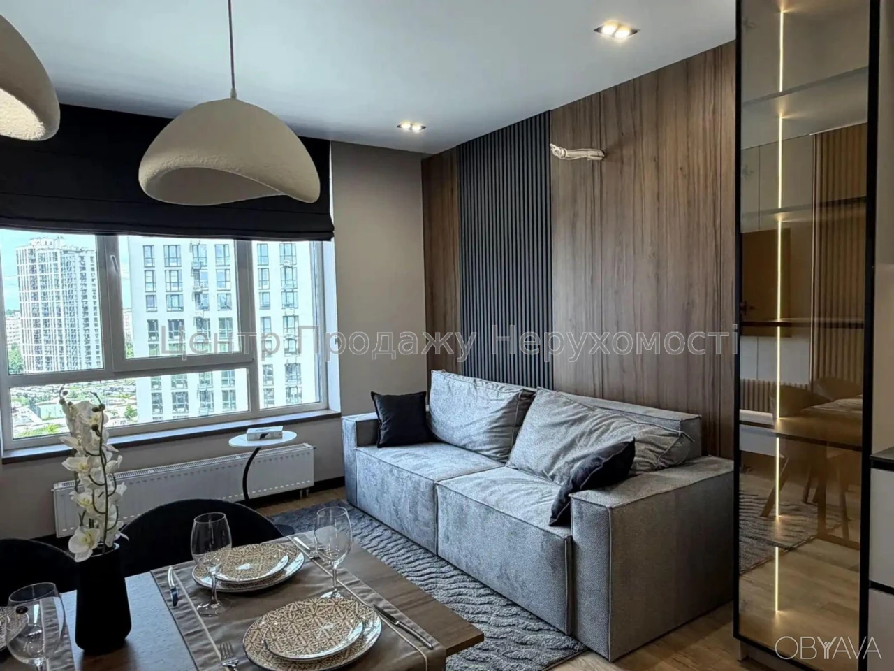 Трехкомнатная квартира, 80 квадратных метров.