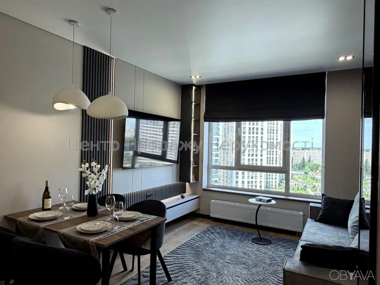 Трехкомнатная квартира, 80 квадратных метров.