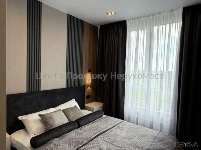 Трехкомнатная квартира, 80 квадратных метров.
