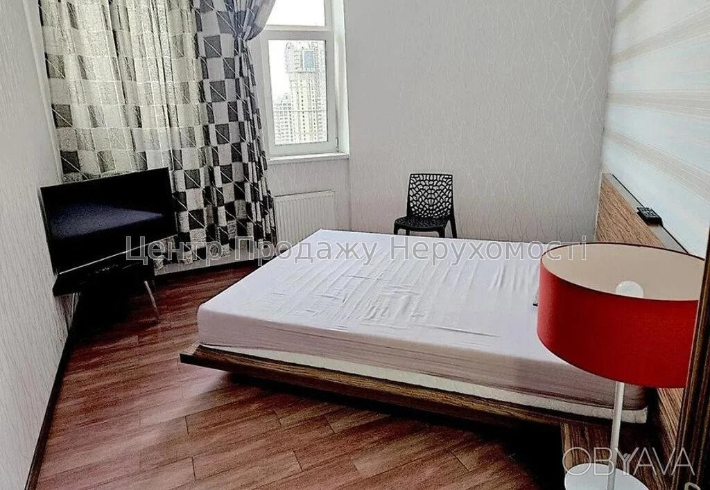 Однокомнатная квартира, 55 квадратных метров.