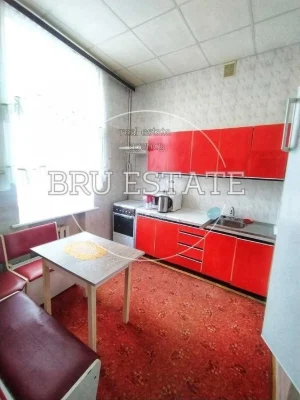 No % Sale of 2k Princes of Ostroh Arsenalna Center.